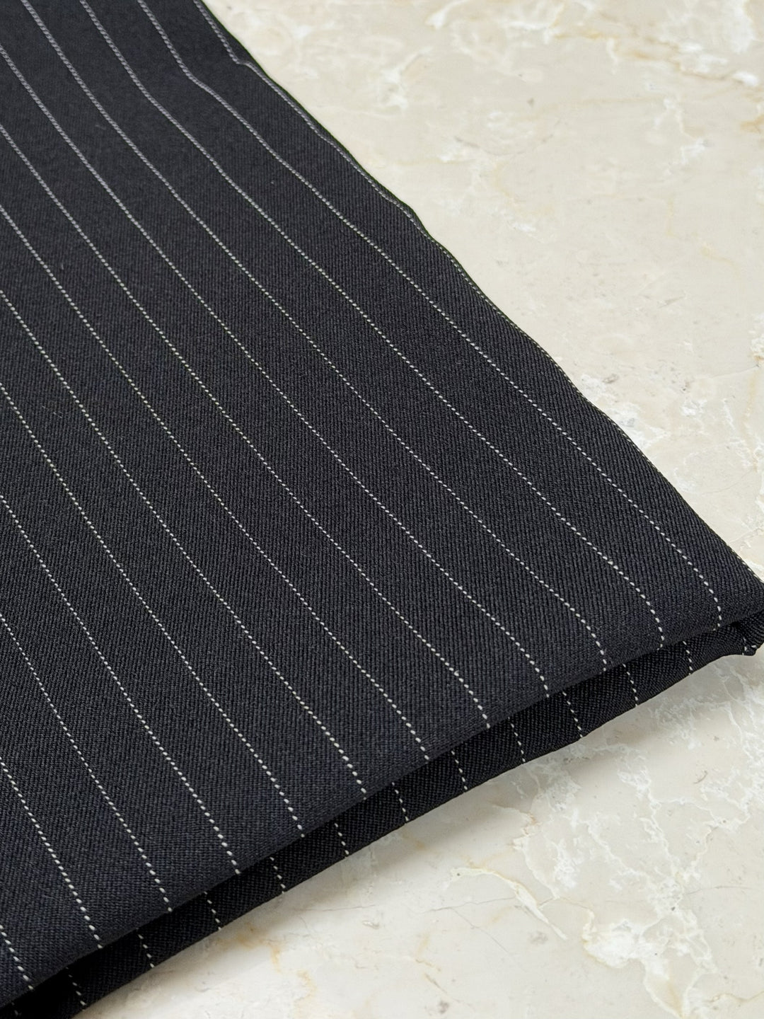 Content Sleeves - Onyx Pinstripe